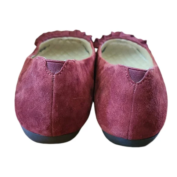 Capezio besweets ballet flats rounded toe velvet suede ruffle size 9 - Picture 4 of 6